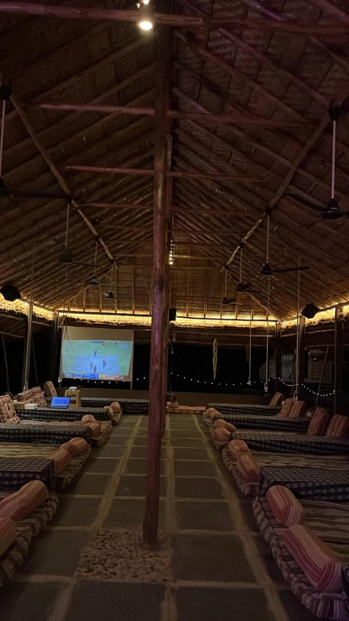 Tropical Hampi Hotel ภายนอก รูปภาพ